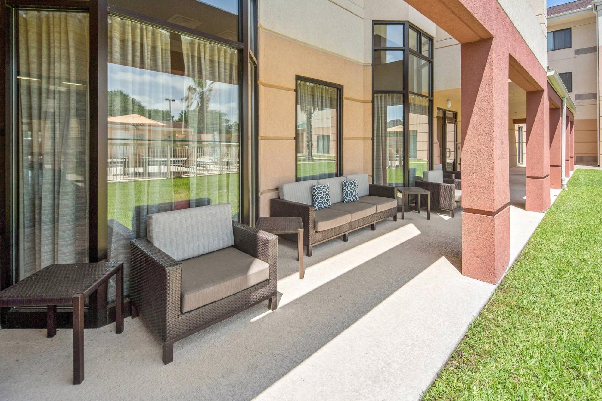 Hotel Courtyard By Marriott Bryan College Station Exterior foto